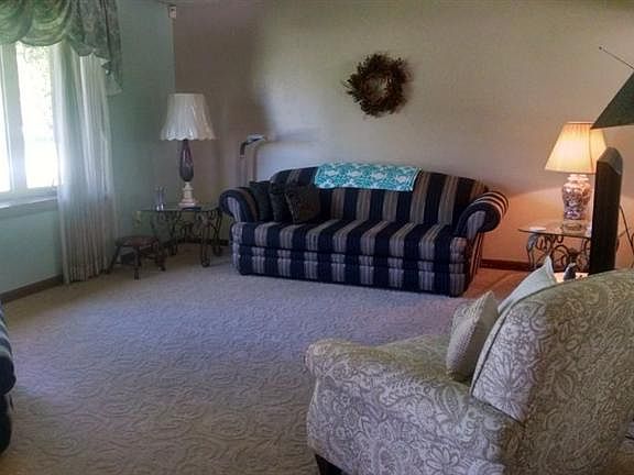 5th image of 4385 Squaw Valley Dr