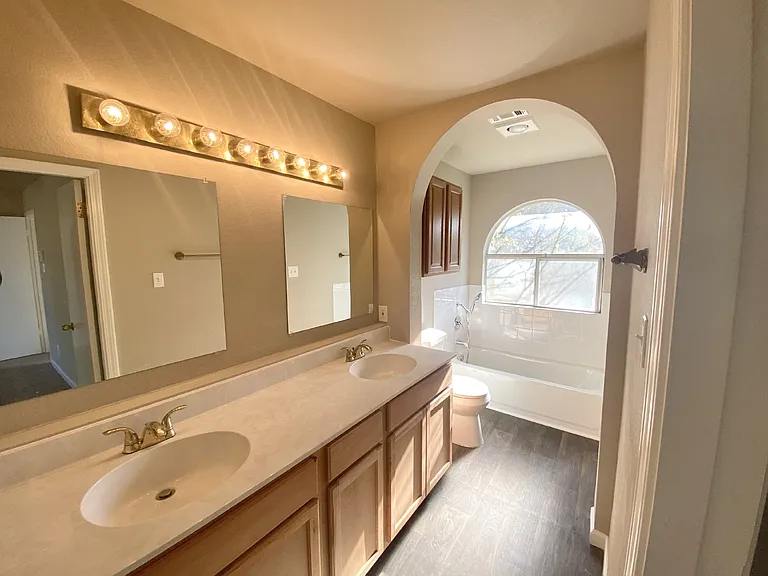 6417 Orange Blossom Way — Photo 10