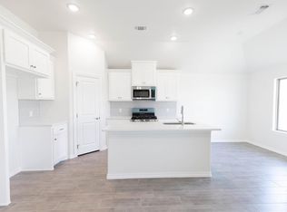 12324 SW 32nd St, Yukon, OK 73099