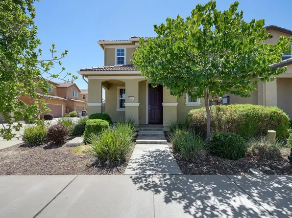 3004 Club Center Dr, Sacramento, CA 95835