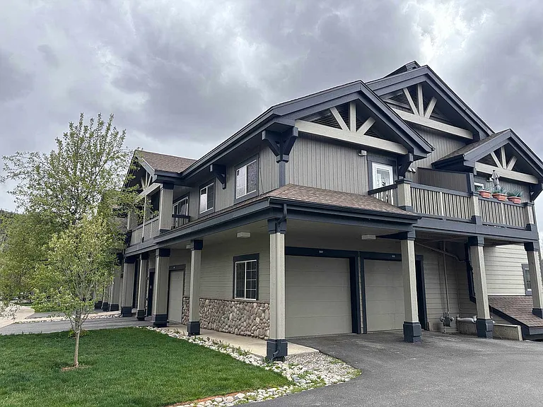 3365 Columbine Dr #407 — Photo 42
