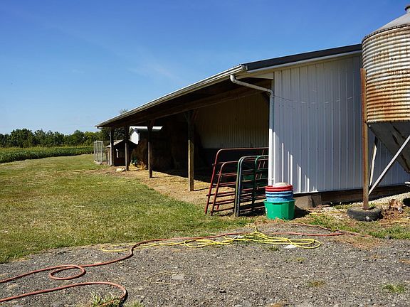 2nd image of 1949 Inlow Ave