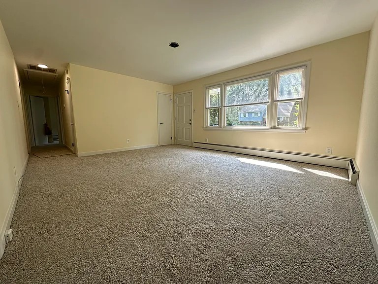 Bright and spacious living room. 14' x 17'.