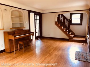 6550 21st Ave SW, Seattle, WA 98106