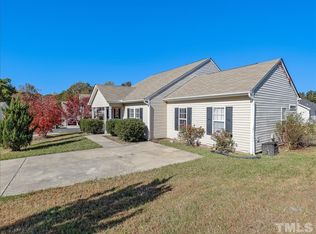 101 Knothole Ln, Durham, NC 27704