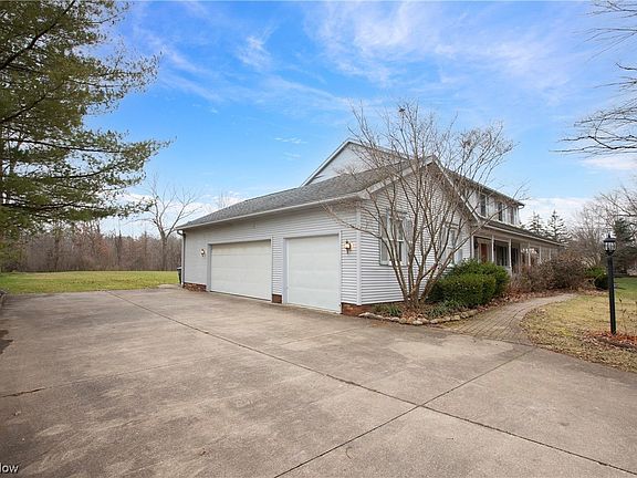 4th image of 4320 Pine Lake Dr