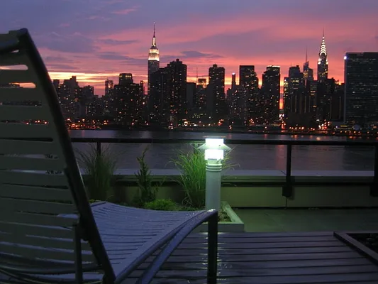 Sold by Nest Seekers International | media 12