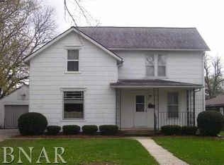 105 W 5th St, Chenoa, IL 61744