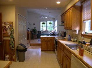 2365 Murray Ave, Huntingdon Valley, PA 19006