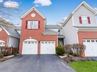 20 Surrey Ln, Flemington, NJ 08822