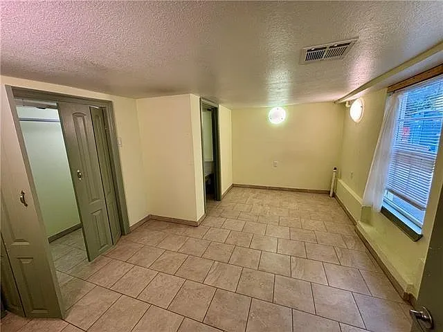 1511 Broadway St #B — Photo 8