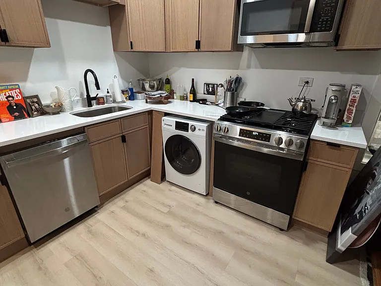 1311 W Ohio St #2R — Photo 8
