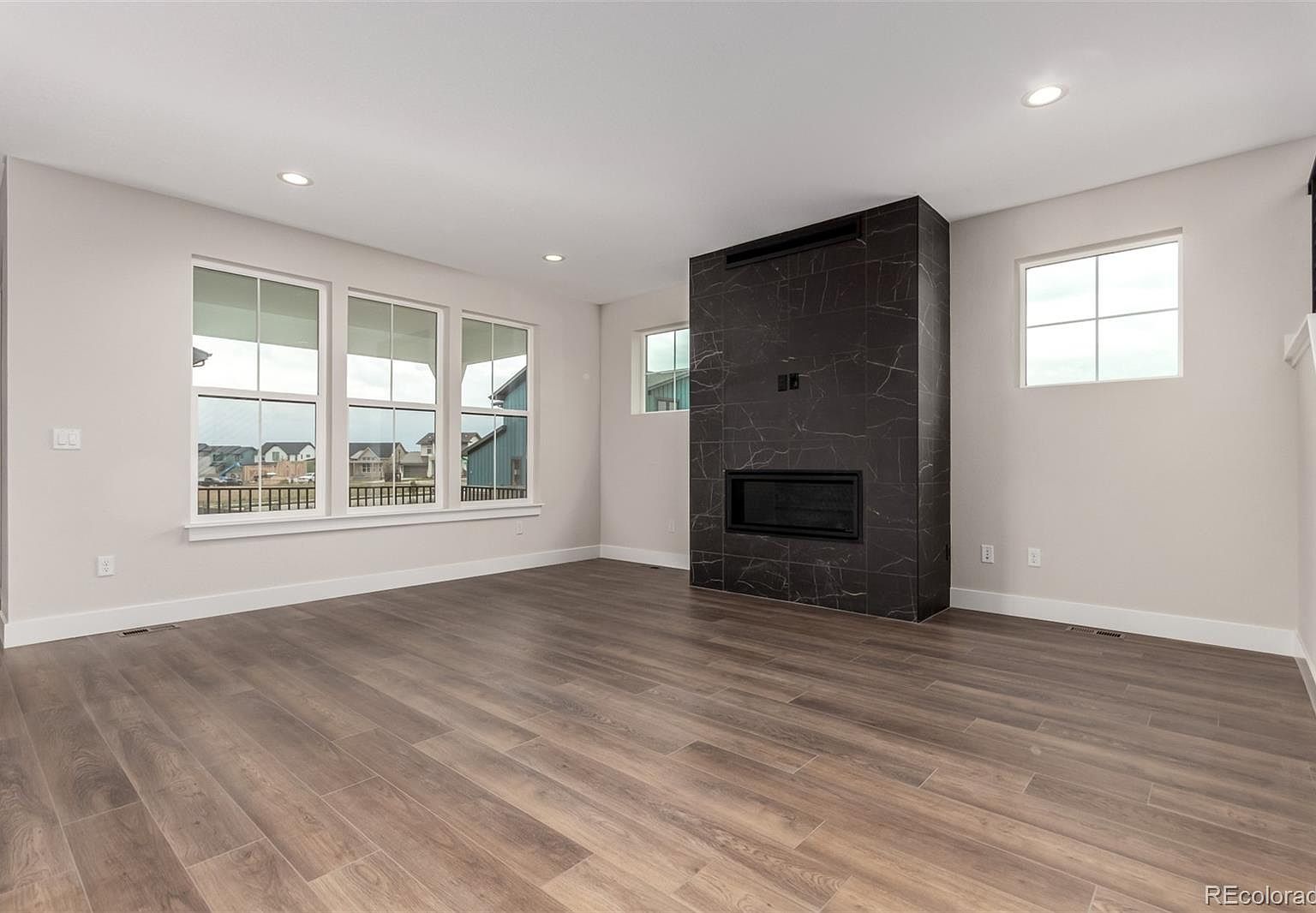 5611 Wheaton Avenue - Photo 5
