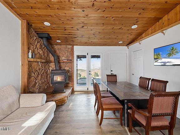 2nd image of 46417 Kings Canyon Rd