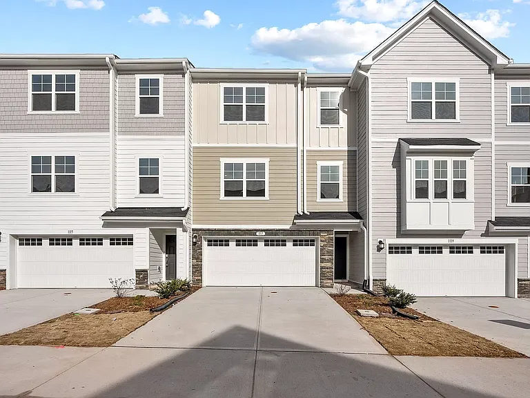 1117 Crossvine Trl — Photo 1