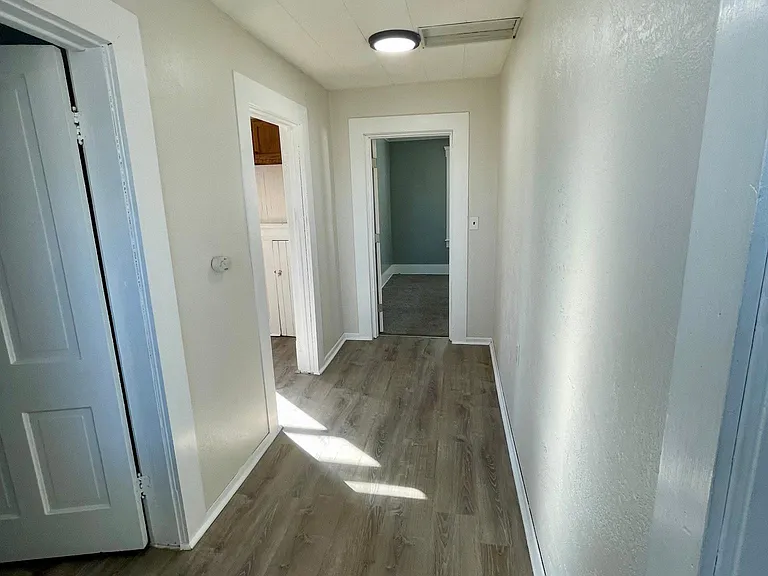 1867 Manchester Rd #2 — Photo 17