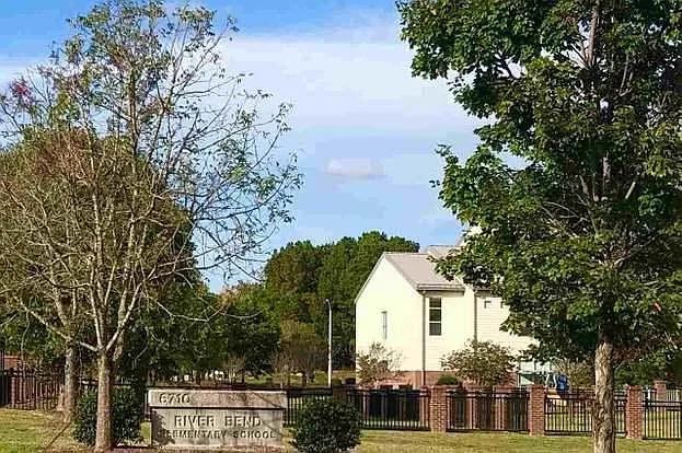 6303 Perry Creek Rd — Photo 13