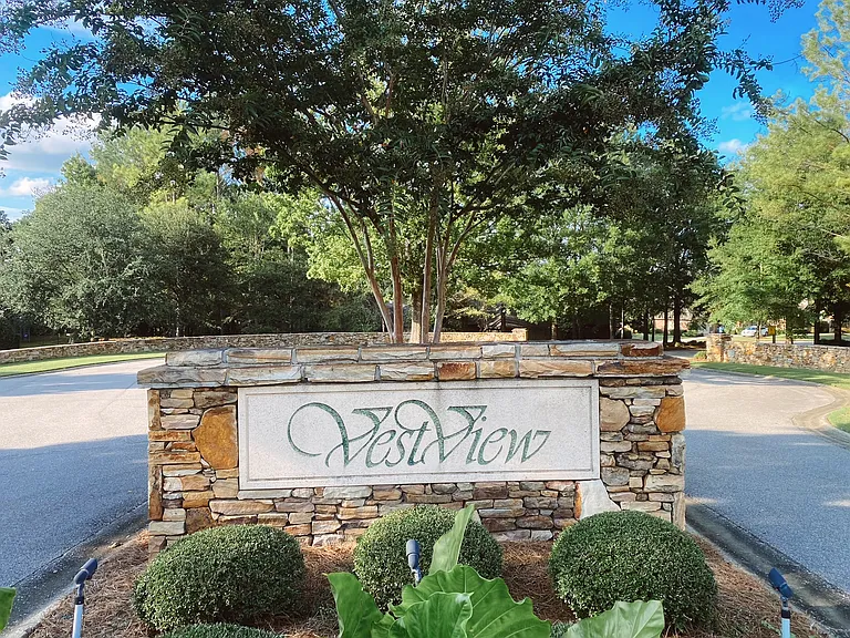 4205 Vestview Cir — Photo 6