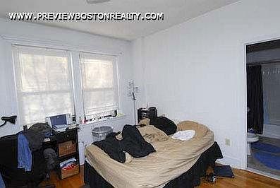 2nd image of 29 Cummings Rd #L5