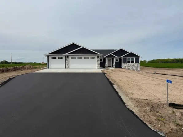 3768 Westpoint Rd, Green Bay, WI 54313