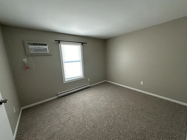 26 W Couch St — Photo 12