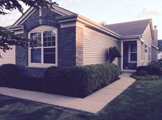 16307 Windsor Lake Ct, Crest Hill, IL 60403