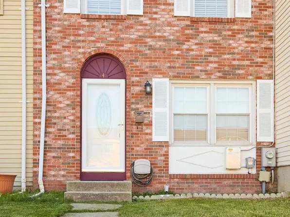 4 Bantry Ct, Baltimore, MD 21237