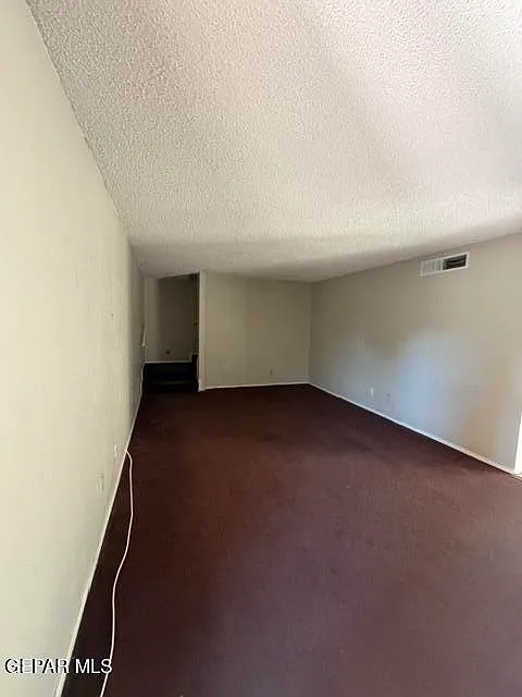 3 bed, 2.5 bath, 648 sqft, $1,200 — Photo 3