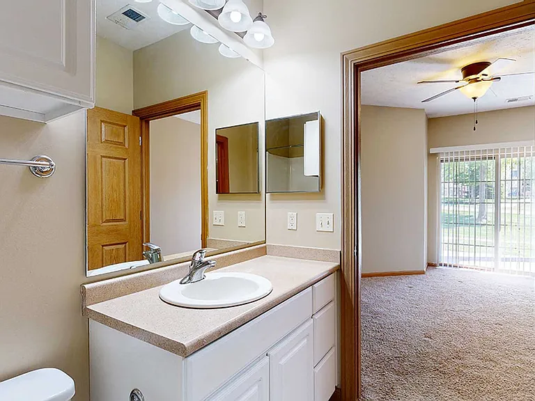 Stone Creek Villas — Photo 140