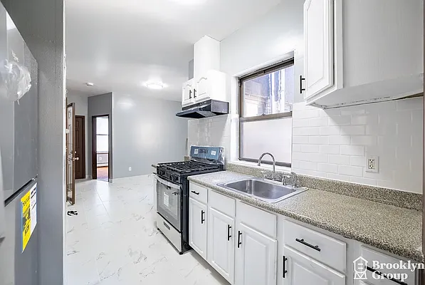 Rented by Brooklyn Group | media 2