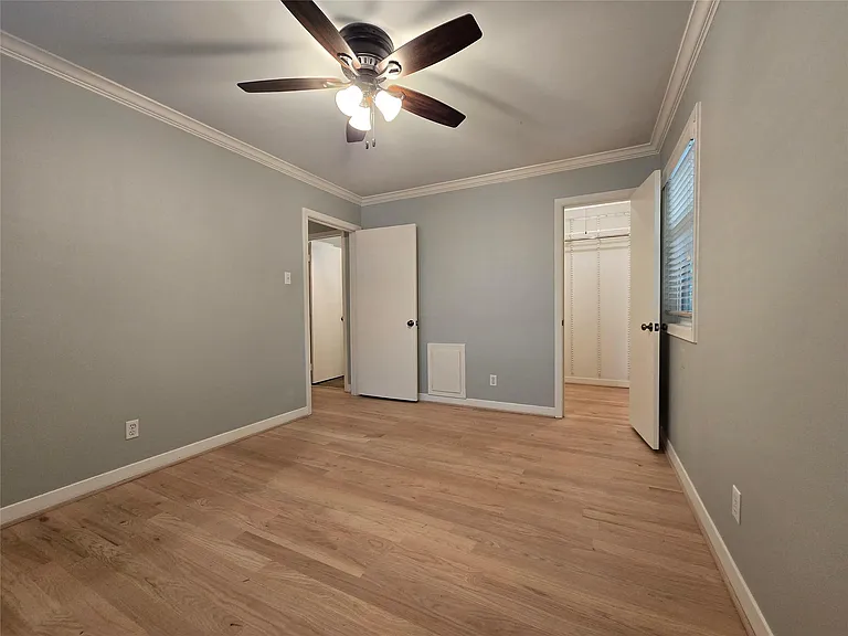 2527 Willowby Dr — Photo 8