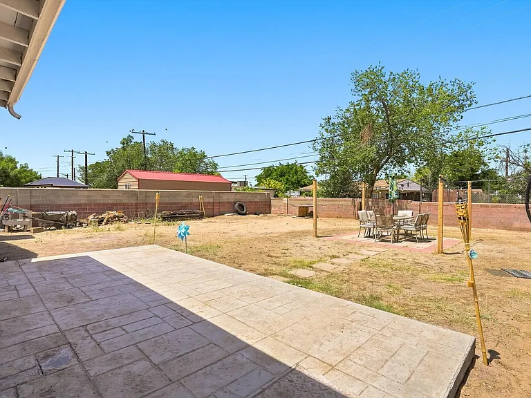 3707 Comanche Rd NE — Photo 30