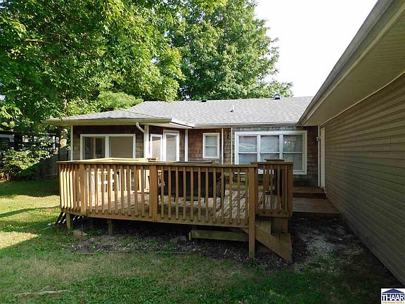 5th image of 2976 W Rose Hill Ln