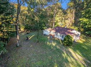 52395 Cushing Rd, South Bend, IN 46637