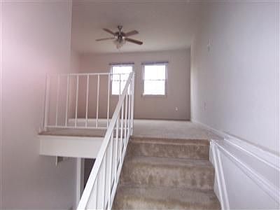 5th image of 9877 Dunraven Dr