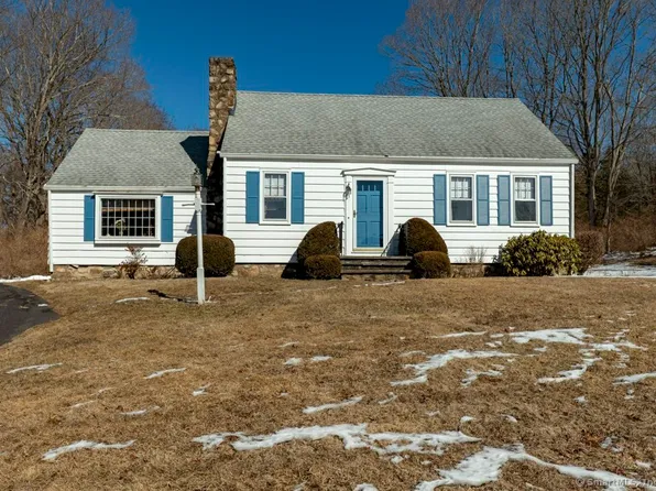 2621 Boston Post Road, Guilford, CT 06437