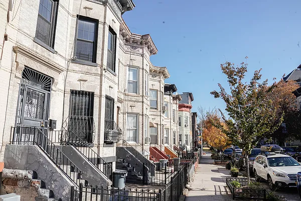 Rented by Avenue Sotheby's International Realty | media 9