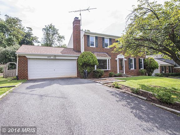 3rd image of 14717 Peachwood Dr