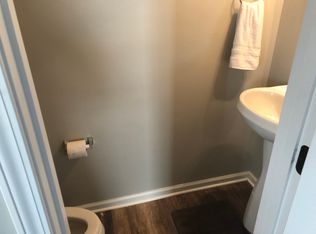 282 Roanoke Rd, Fletcher, NC 28732