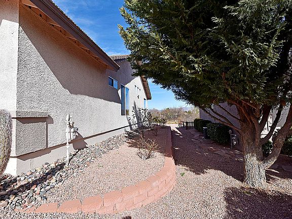 2nd image of 1980 W High Country Dr