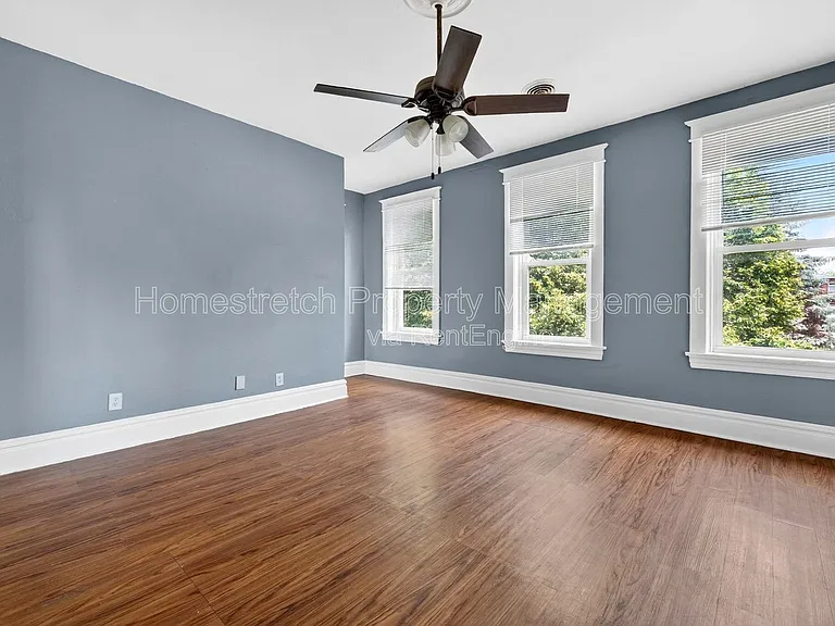 4617 S Compton Ave — Photo 6