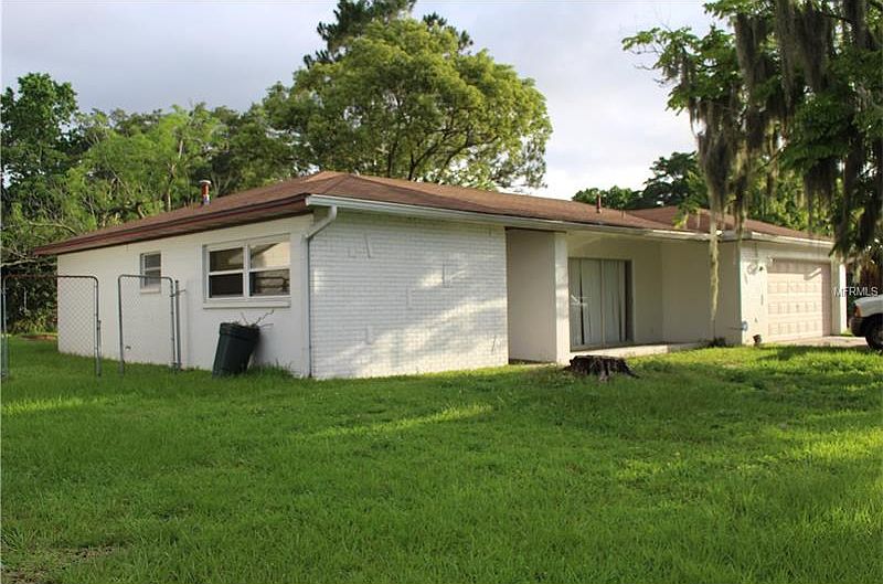 1st image of 1009 Greenbriar Dr