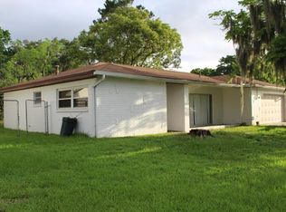 1009 Greenbriar Dr, Brandon, FL 33511