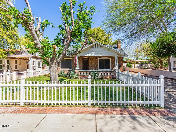2nd image of 5916 W MYRTLE Avenue