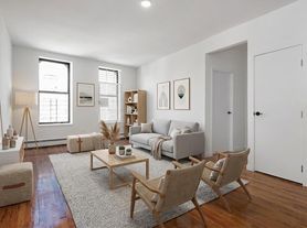 962-964 Saint Nicholas Ave, New York, NY