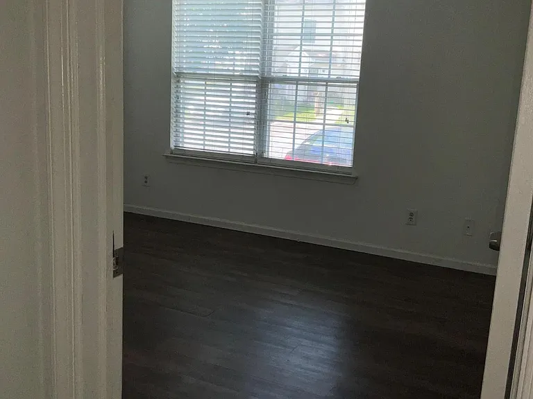 1092 Tristram Cir — Photo 12
