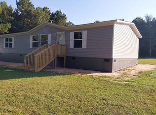 941 Red Hill Rd, Camden, SC 29020