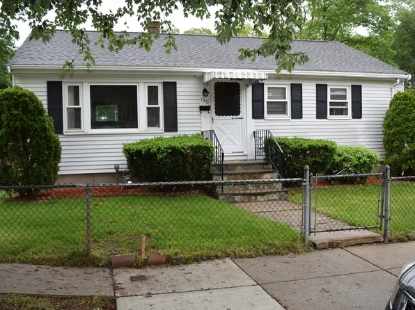 130 Windham Rd, Hyde Park, MA 02136