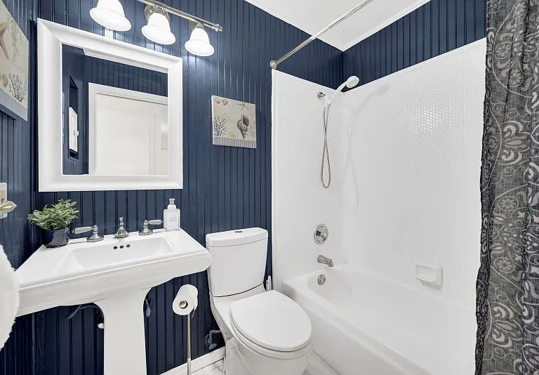 128 Stanford Way — Photo 10