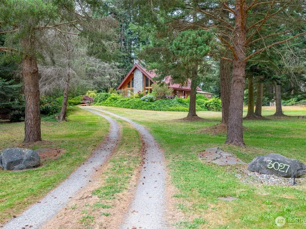 3027 Champion Lane, Oak Harbor, WA 98277